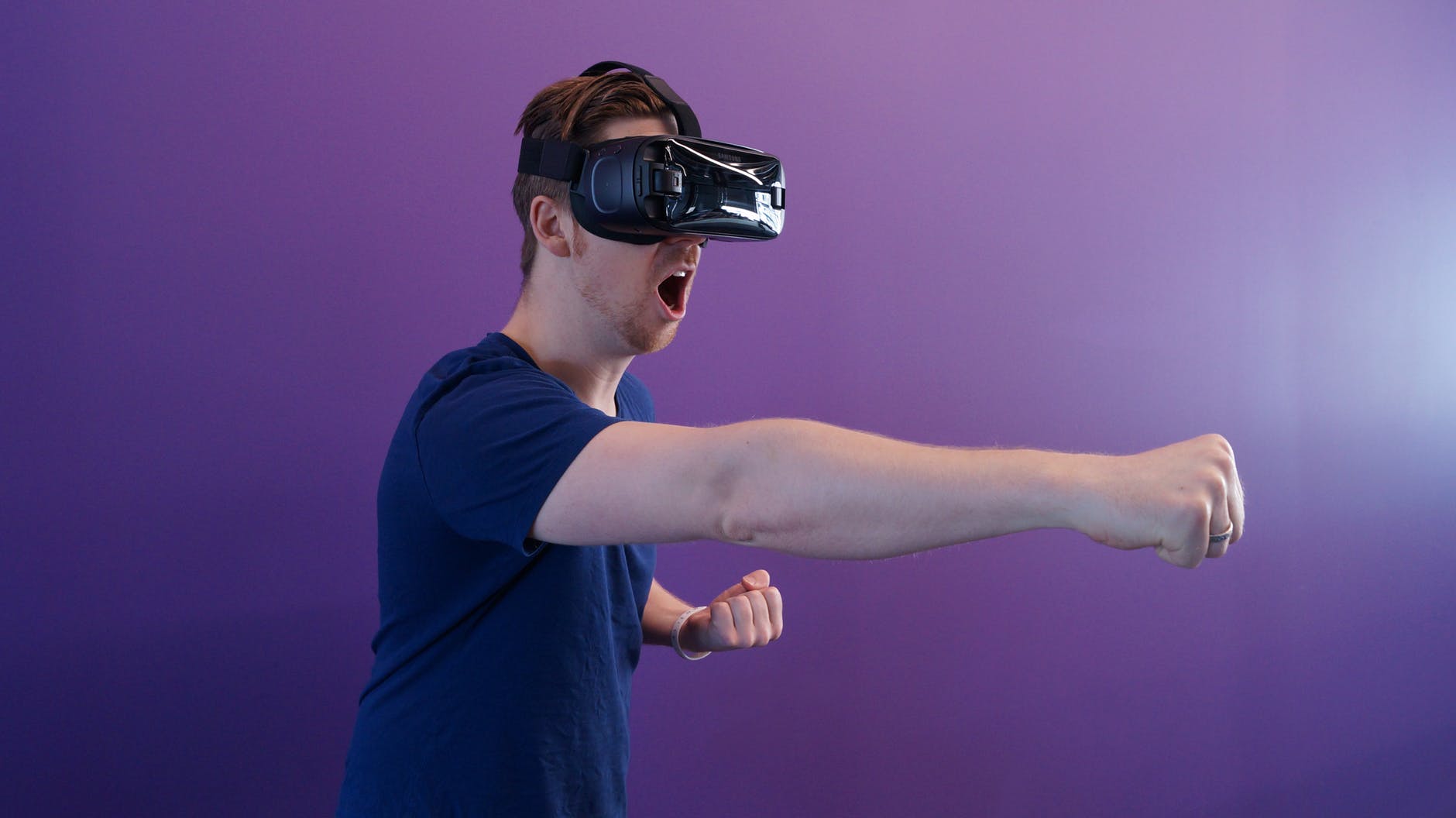 Virtual Reality Smart Apps