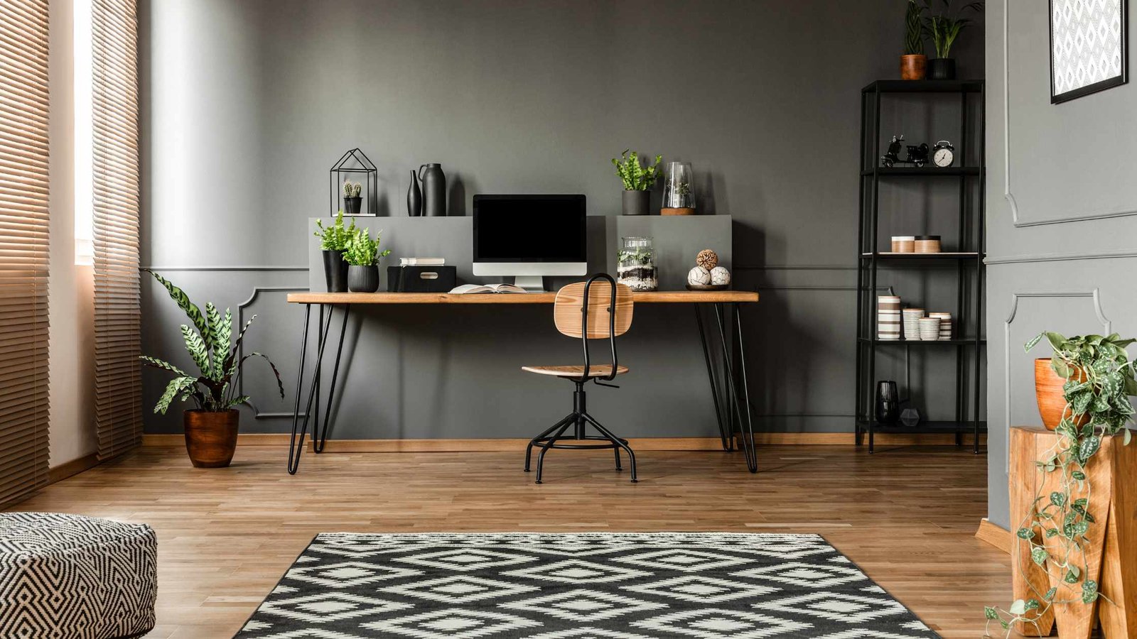 10 Cleaning Tips for a Clean and Tidy Workspace