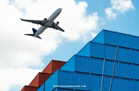 What are the Key Benefits of Using a Freight Forwarding Service for Your Business?